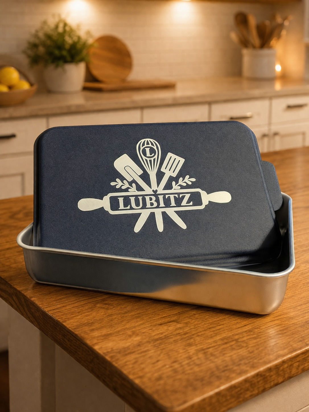 Personalized Aluminum Cake Pan with Lid